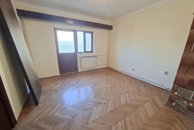 Apartament cu 2 camere semidecomandat în Unirii - 2