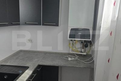 Apartament de vanzare, cu 2 camere, semidecomandat, 29 mp, zona Micro3 - 4