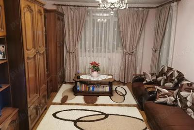 ZONA 300 - 2 camere decomandate, 64 mp utili, bloc 2003 ZONA 300 - 2 camere decomandate, 64 mp utili, bloc 2003 - 1