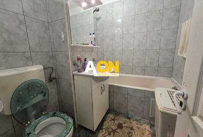 Apartament cu 4 camere decomandat în Cetate - 4