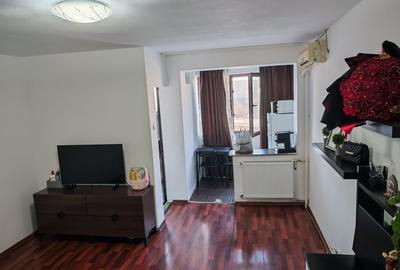 Dristor, Piata Ramnicu Sarat, Park Lake, stradal, metrou 3 minute - 1