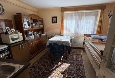 Casa 4 camere, 2 bai, curte 450mp, zona Baznei - 12