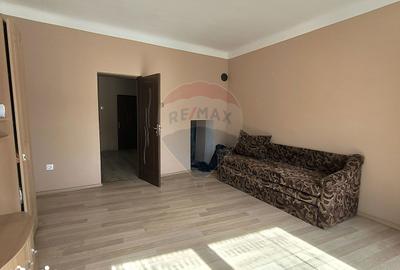 Casă cu 2 camere cu Teren 913 Mp în Central - 12