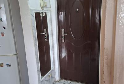 Apartament cu 2 camere decomandat în Drumul Taberei - 3