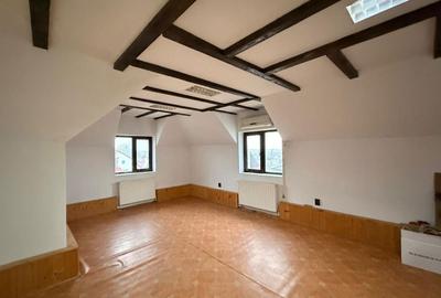 Casă cu 5 camere cu Teren 155 Mp în Central - 7