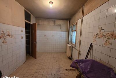 Apartament cu 3 camere semidecomandat în Obor - 8