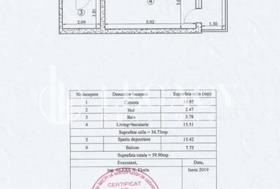 Locuință cochetă la mansardă, cu balcon și boxă de depozitare - 13