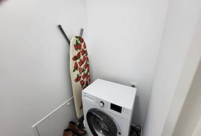 Apartament cu 3 camere decomandat, mobilat în Tractorul - 20