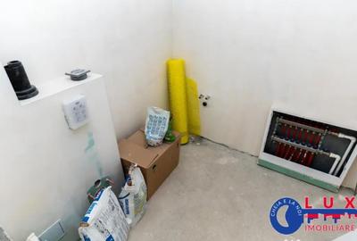 Spațiu comercial, de 69 mp, în Central - 5