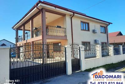 Casă cu 4 camere cu Teren 1000 Mp în Smârdan