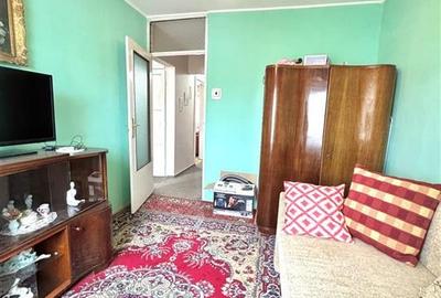 Apartament 3 camere, Rogerius, etaj intermediar - 2