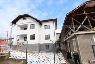 Casă cu 5 camere cu Teren 680 Mp în Central - 7