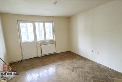 Apartament cu 2 camere circular în Dâmbu Pietros - 1