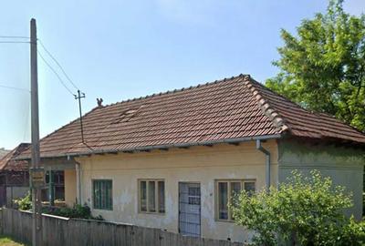 Casă cu 4 camere în Central - 1