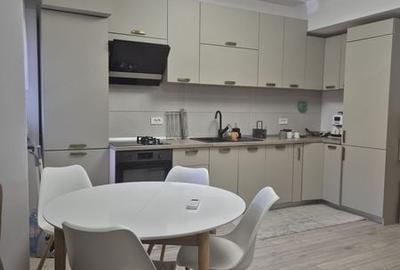 Apartament cu 3 camere decomandat în Breasta - 2