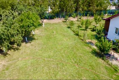 Teren 1000mp, 26mp deschidere, langa Paradisul Verde, cu utilitati, gard, copaci Teren 1000mp, 26mp deschidere, langa Paradisul Verde, cu utilitati, gard, copaci - 3