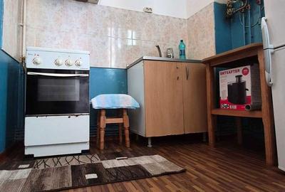 Garsonieră decomandată în Central - 8