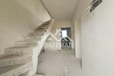Duplex cu 4 camere cu Canalizare în Exterior Nord - 7