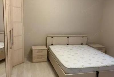 Garsonieră decomandată în 1 Mai - 1