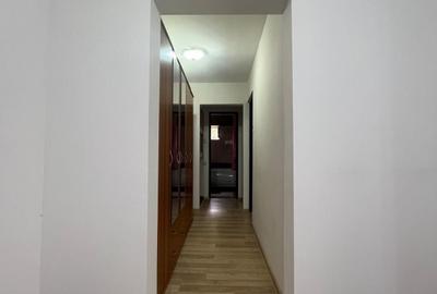 Apartament cu 3 camere decomandat în Central - 1