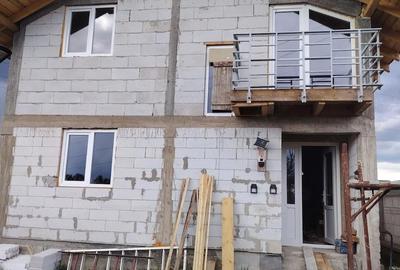 Casă cu Teren 500 Mp în Central - 4