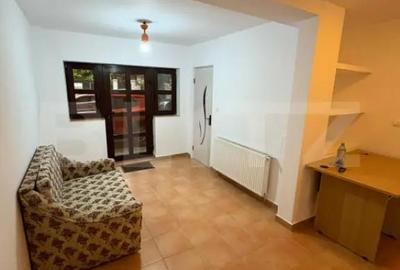 Apartament cu 3 camere semidecomandat, mobilat în Titulescu - 7