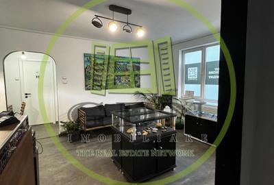 Apartament cu 3 camere decomandat, mobilat în Central