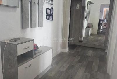 Apartament cu 3 camere decomandat în P-ța Gării - 9