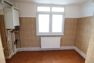 Apartament cu 3 camere decomandat în Micro 39 - 4