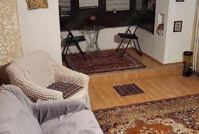 Apartament cu 4 camere decomandat în Central - 2