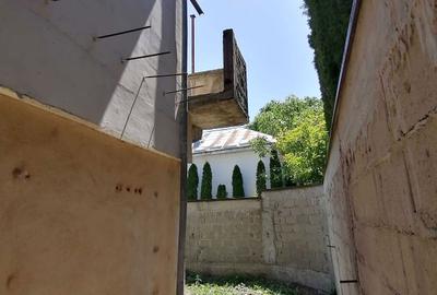 Casă cu 4 camere în Ultracentral - 2