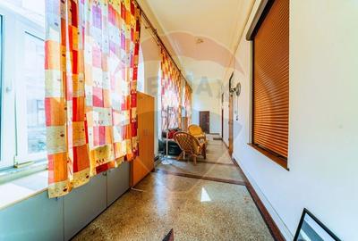 Studio spectaculos pe 2 niveluri in Palatul Neumann, exclusiv - 8