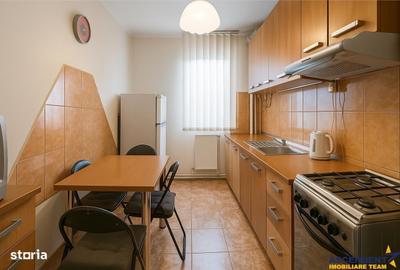Apartament cu 3 camere semidecomandat în IAR - 2
