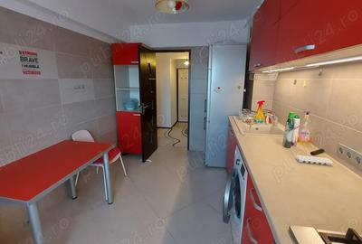Apartament de inchiriat 3 camere - 6