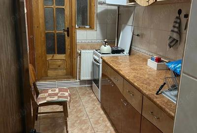 Apartament cu 2 camere decomandat în Micro 20 - 1