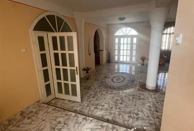RECO Vila cu 1200 mp teren- Sanmartin-Beverly Hills - 2