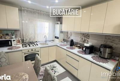 Apartament cu 4 camere în Petros - 11