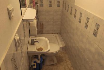 Birou zona Braytim 200 euro - 1