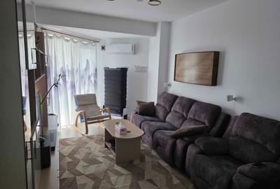 Apartament cu 3 camere decomandat în Central - 2