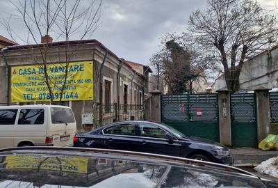 Casă cu 8 camere cu Teren 400 Mp în Armeneasca - 9