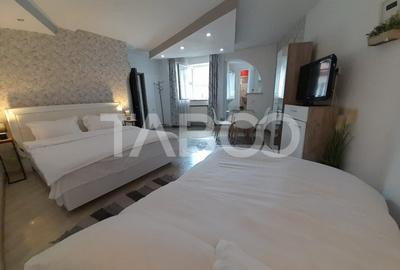 Garsonieră decomandată, mobilată în Orașul de Jos