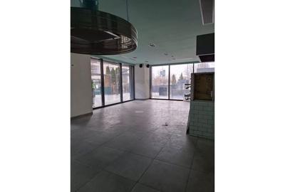 Spațiu comercial, de 270 mp, în Pipera - 5