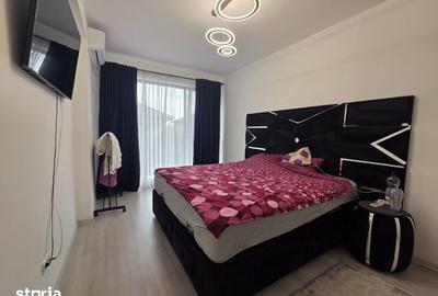 Casă cu 5 camere cu Teren 250 Mp în Central - 1