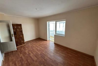 Apartament 3 camere, etaj 1 , 80mp in Campineanca - 8