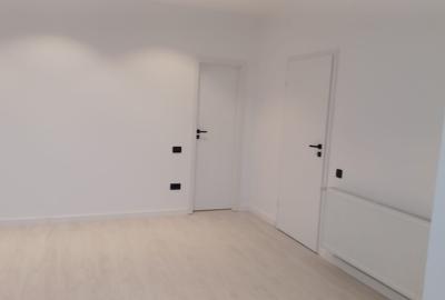 Apartament 2 camere, decomandat, renovat, situat Ultracentral - 2