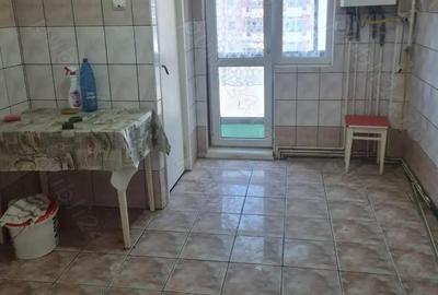 Apartament de vanzare - 3