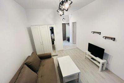 Inchiriez Garsoniera Decomandata - 1