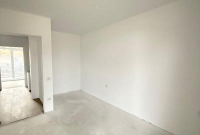 Casă cu 3 camere cu Teren 112 Mp în Central - 14