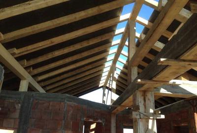 Casă cu 3 camere în Colțirea - 4