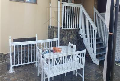 Duplex superb - zona excelenta - mobilat -  garaj - 2